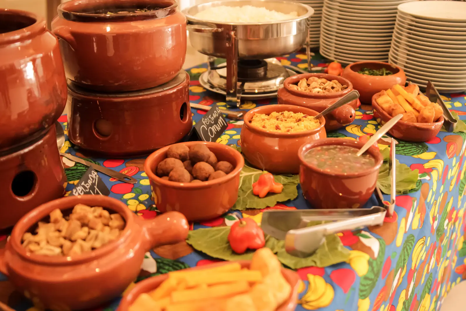 Buffet completo montado pela Juni Eventos