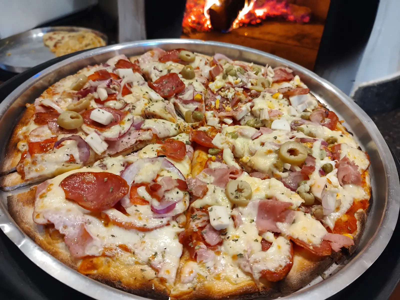 Pizza artesanal da Juni Eventos